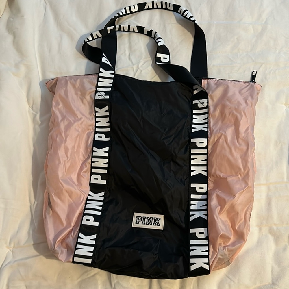 Victoria’s Secret PINK gym overnight duffle bag